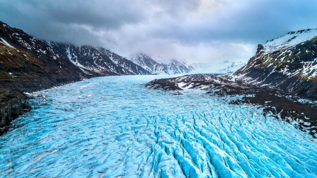 Skaftafell Tongue of the Vatnajökull glacier between the mountains, Iceland